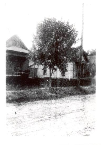 photo of house where Elizabeth Freeman married
