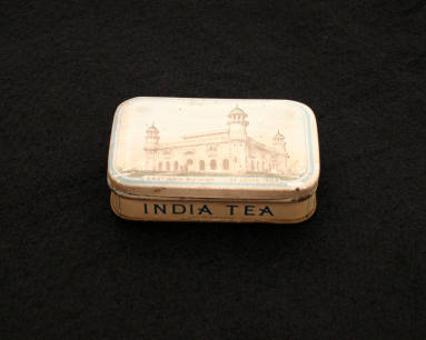 1904 World's Fair Tea Tin