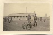 photo of soldiers with machine gun