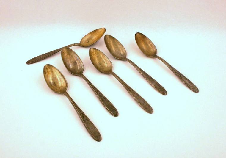 set of six spoons