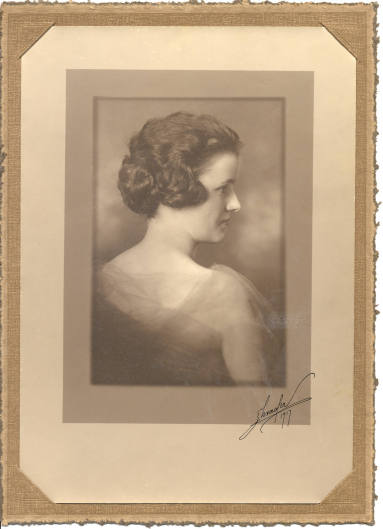 Photo of Ruth Bradford