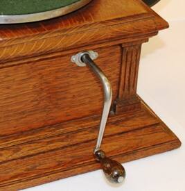 Victrola Crank