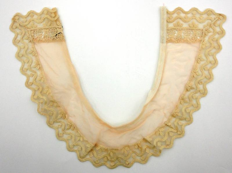Collar
