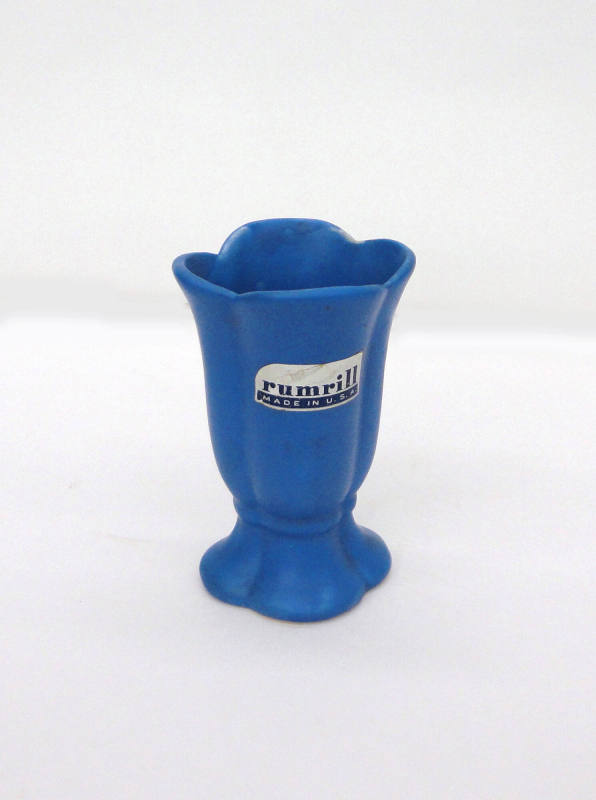 Vase, Rumrill