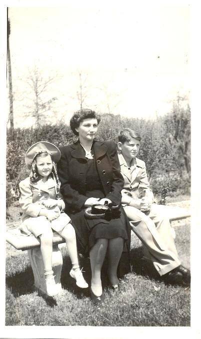 Photograph, Hautine, Jeff, and Diana Davis