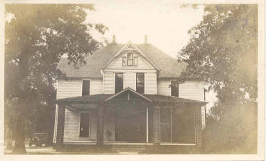 Photograph of Robinson house in Lonoke