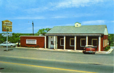 AR Eateries - Hank's Dog House