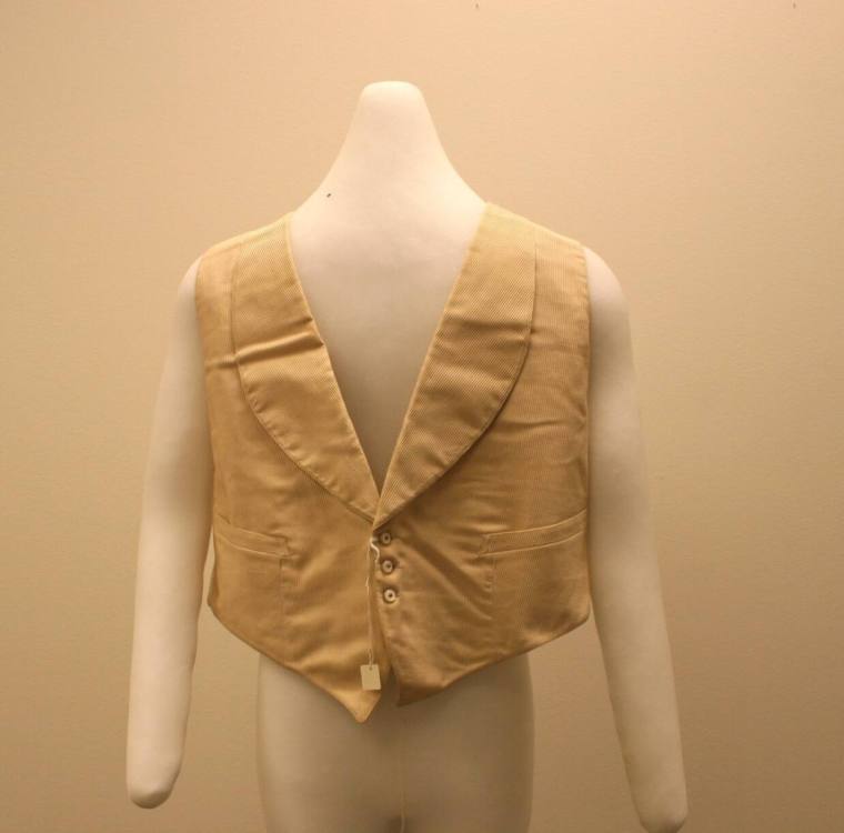 Gov. Terral vest