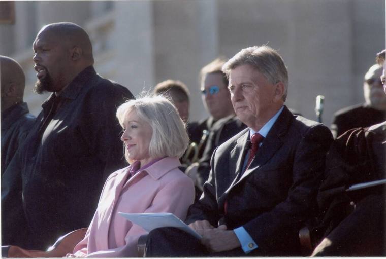 photo of Gov. & Mrs. Beebe at Inauguration