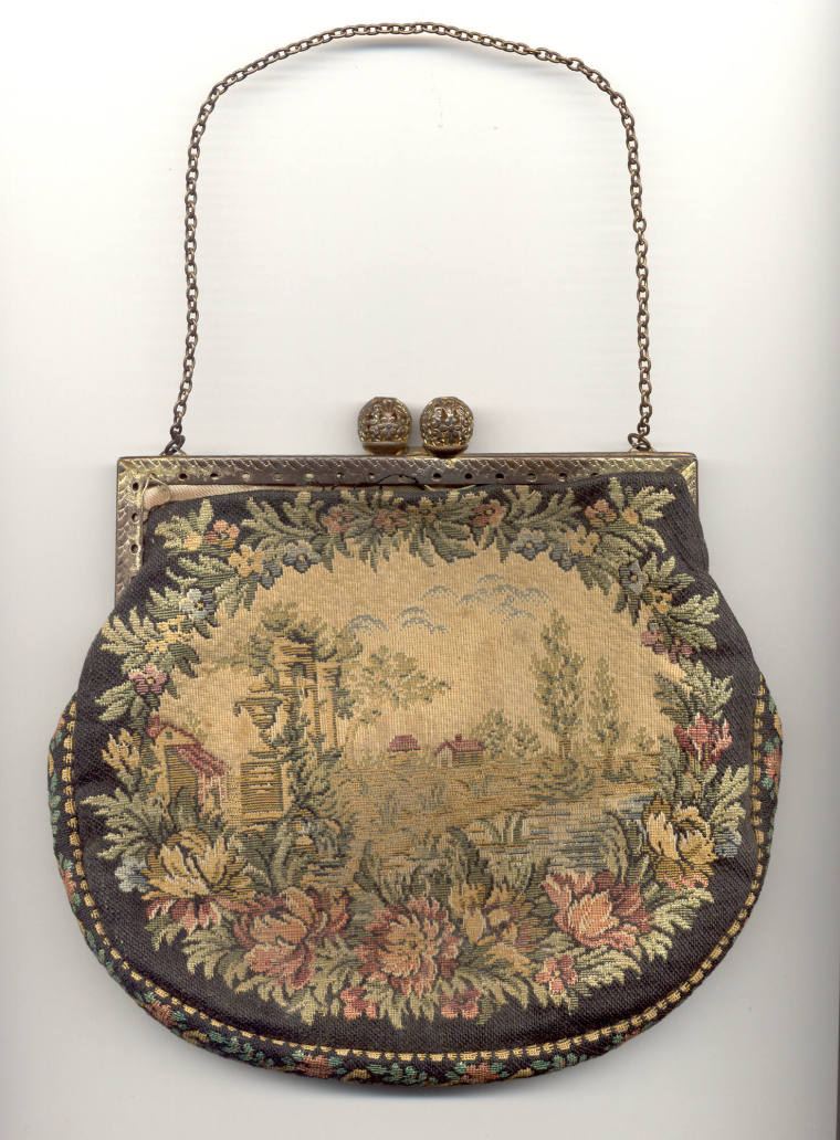 Purse - Mabel Parnell