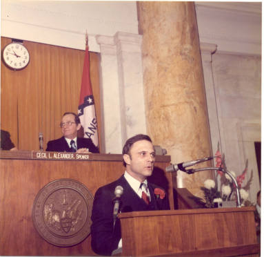 Gov. Pryor at gubernatorial inauguration