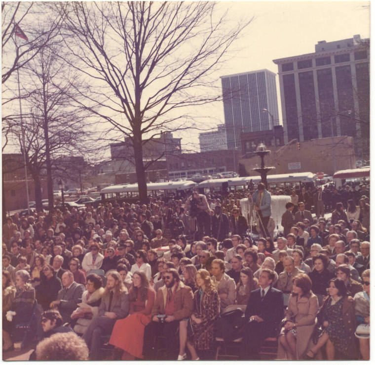 photo from Gov. Pryor's inauguration