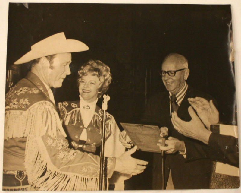 photo of Roy Roger, Dale Evans, Col. Ralph Scott