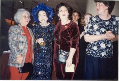 photo of Oates with hat at 1992 Clinton inauguration event