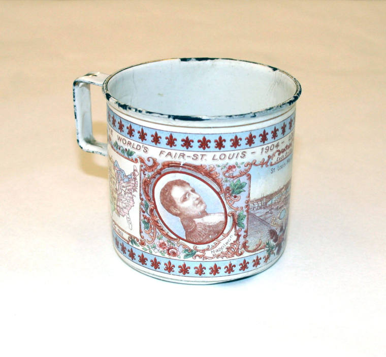 1904 World's Fair cup