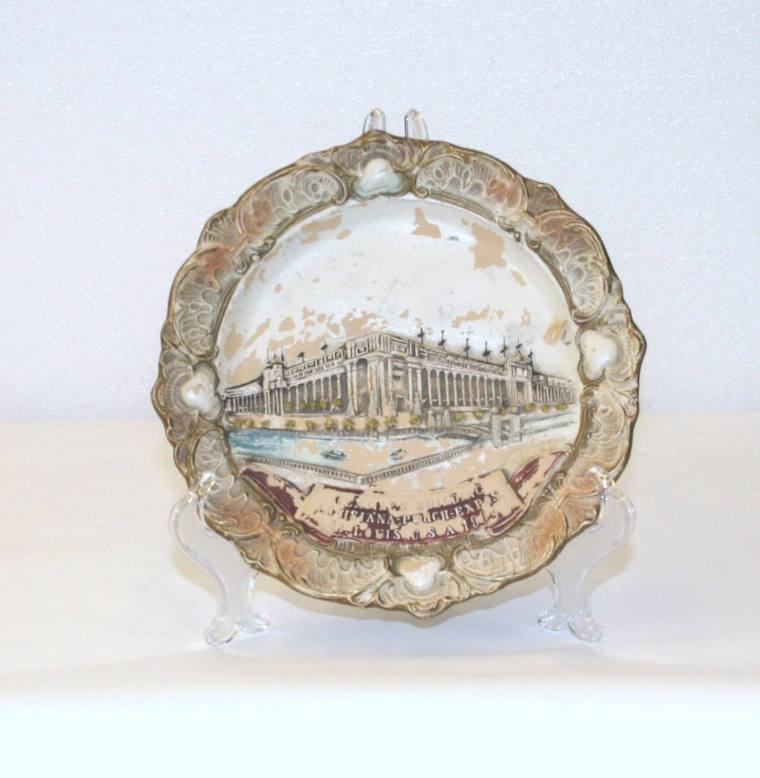 World's Fair souvenir plate