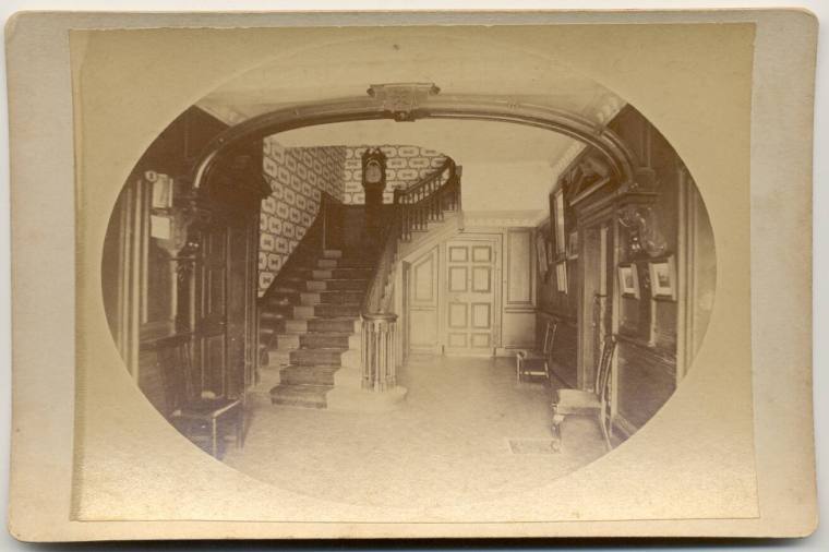 Photo of hallway in Mt. Vernon