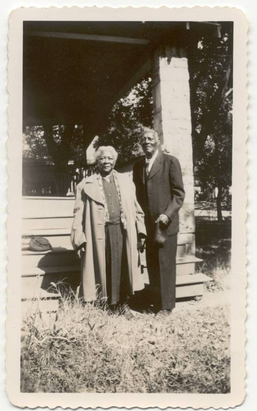 Photo of Rev. & Mrs. G.T. Saxton