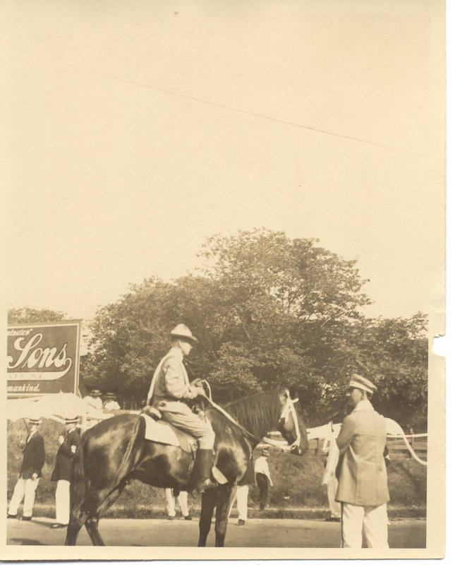 Photo of Elks Parade in Little Rock