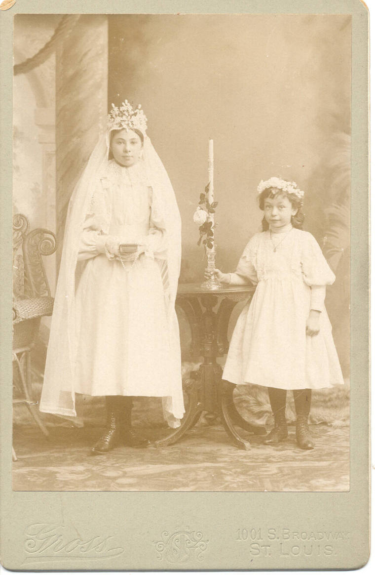 Photograph of two unknown girls