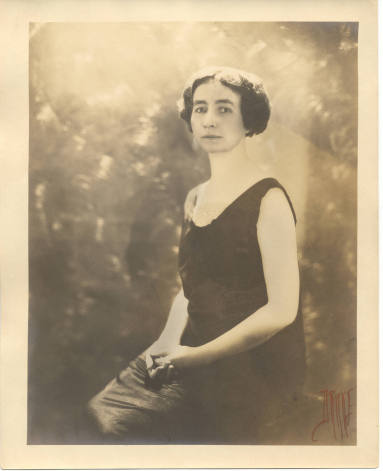Photograph of Eva Sprague