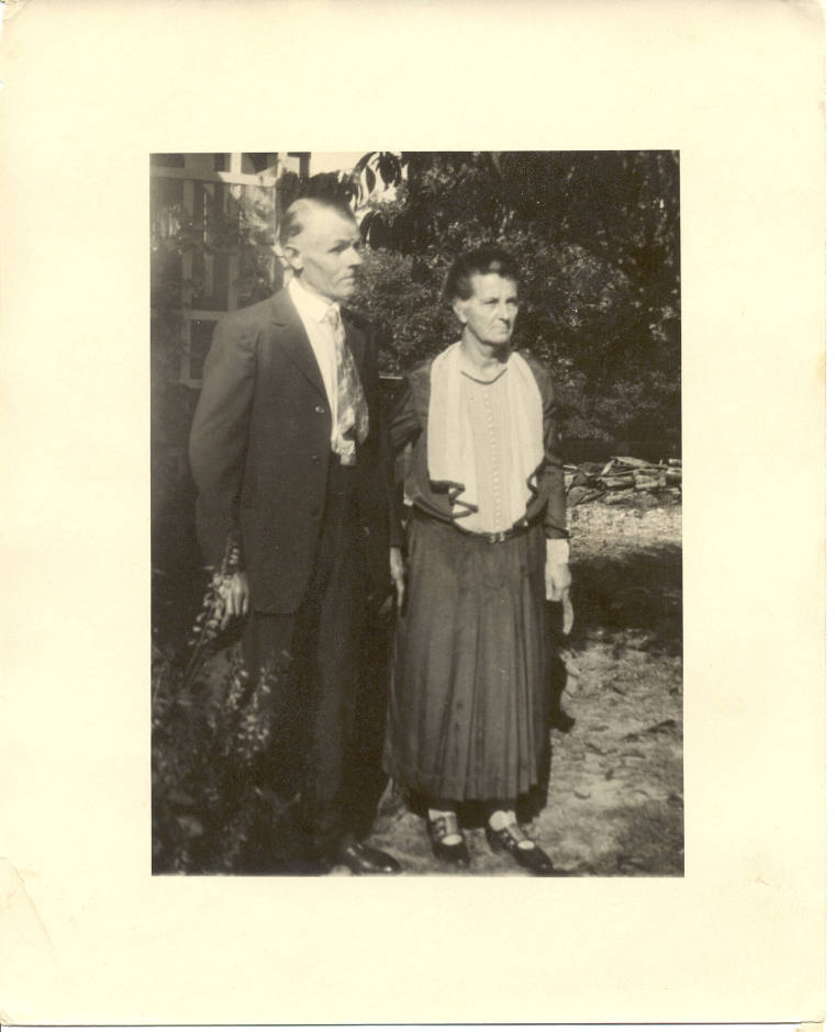 Photo of Carrol Bing and Ida King Bing