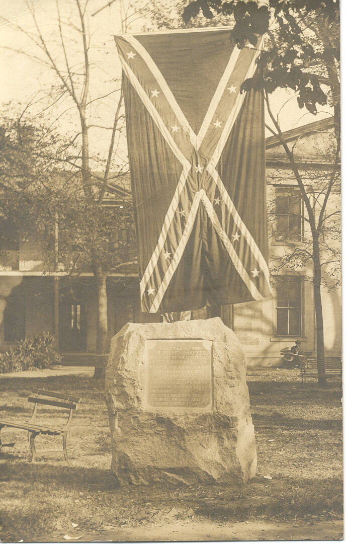 Postcard of U.D.C. Monument at the Old State House