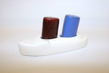 Shakers, Salt and Pepper, Camark Pottery