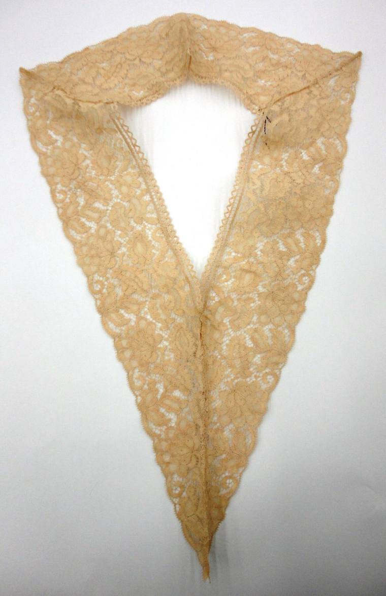 Lace Collar