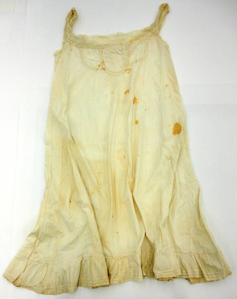 Chemise