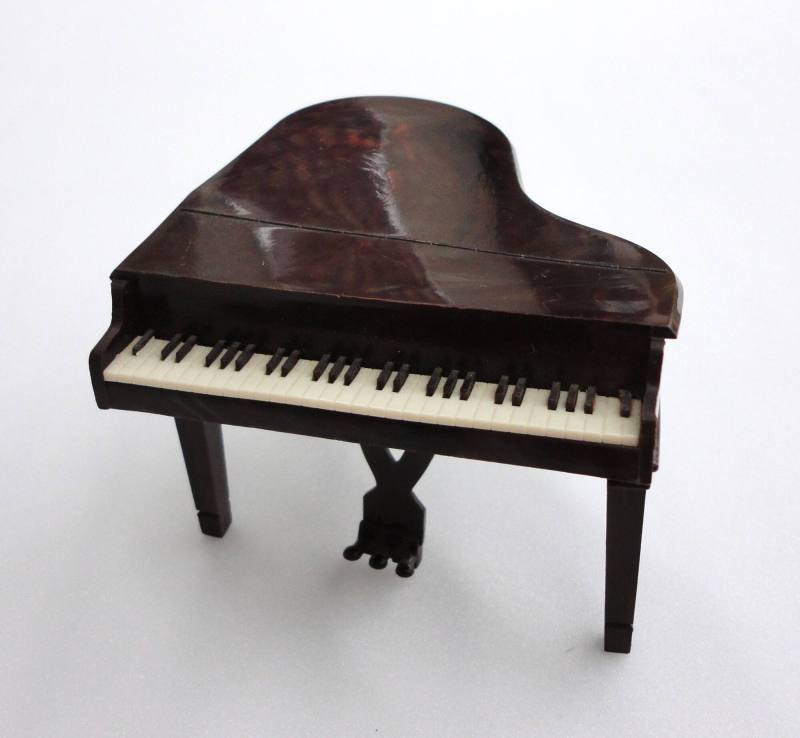 Toy, Dollhouse Grand Piano