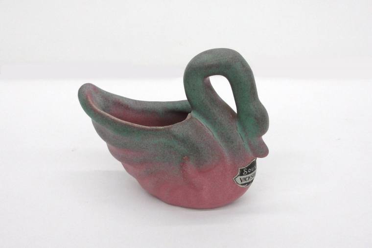 Swan planter