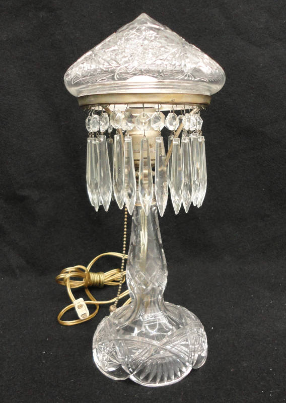 Lamp, Cut glass