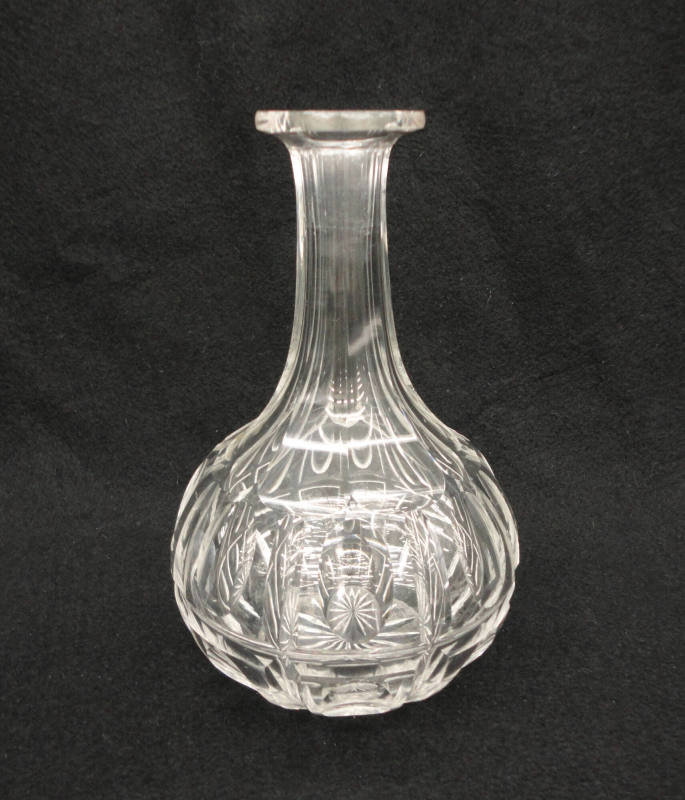 Decanter, Cut glass