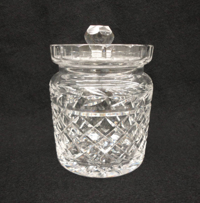 Jar with lid, Cut glass