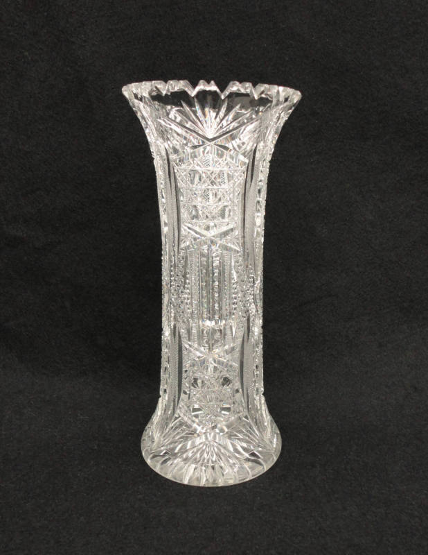 Vase, Cut glass