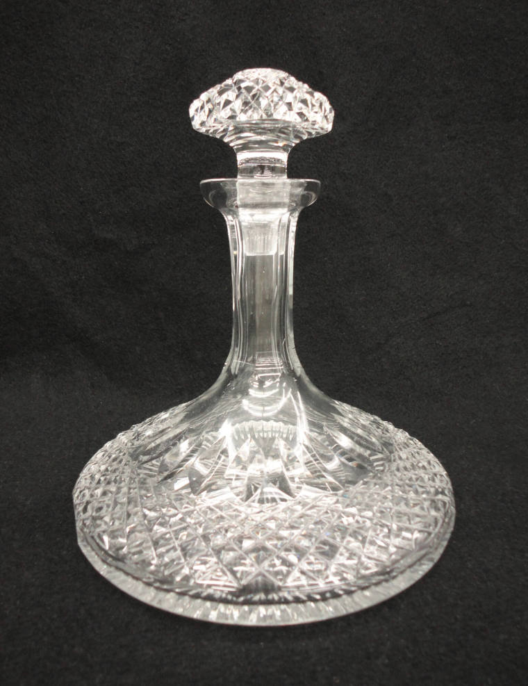 Decanter with stopper, Cut glass