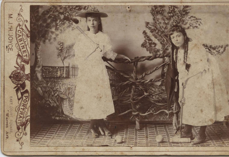 Photograph, Two Girls in Warren, Arkansas