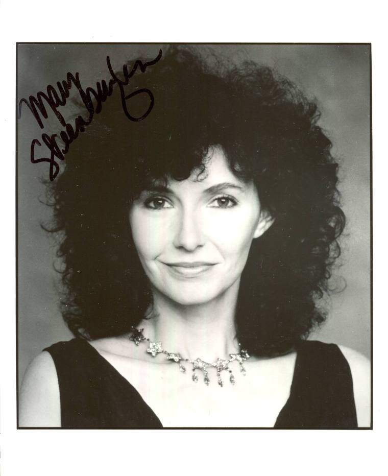 Photograph, Autographed, Mary Steenburgen