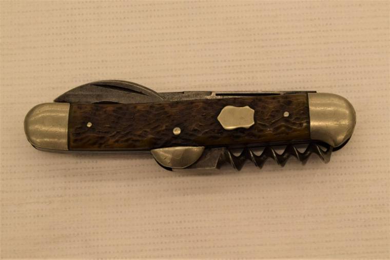 Knife, Governor Jeff Davis