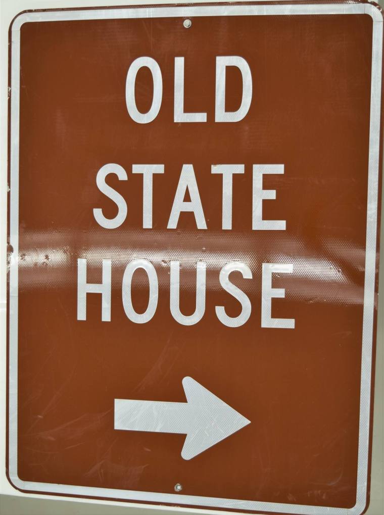 Sign, Road- Old State House