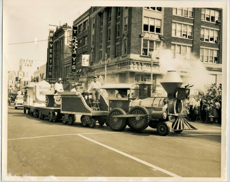 Photograph, Arkansas State Fair Rodeo Parade