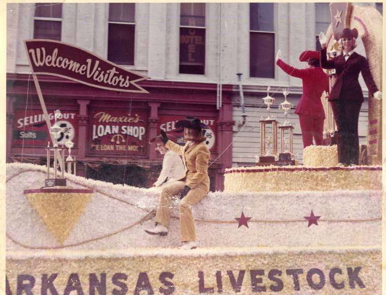 Photograph, Arkansas Livestock Float - Arkansas Livestock Exposition Parade