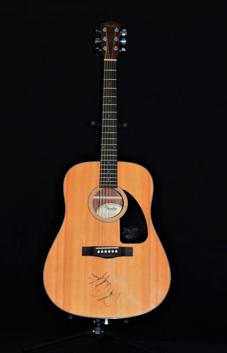 Guitar, Autographed - Joe Diffie