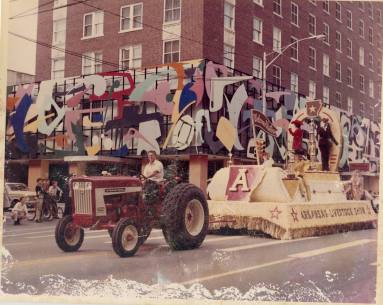 Photograph, Arkansas Livestock Exposition Parade Float