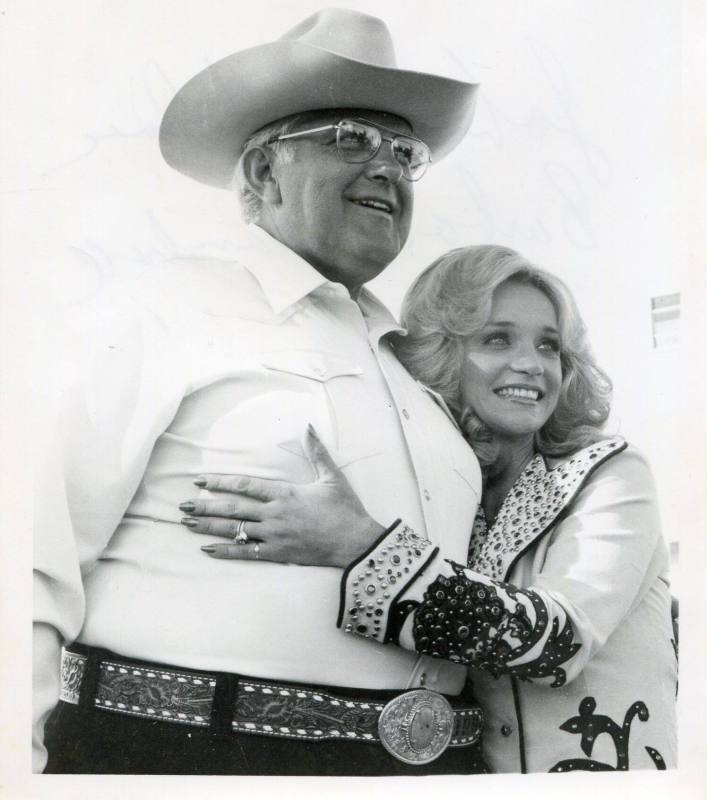 Photograph, Johnnie Holmes & Barbara Mandrell - Arkansas State Fair Rodeo