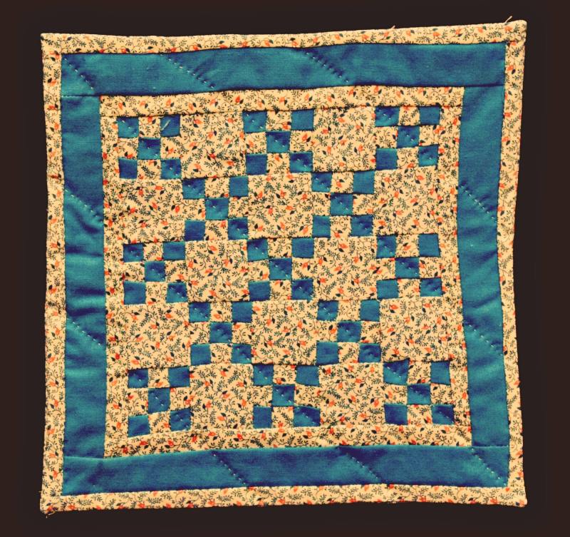 Quilt, Doll - "Single Irish Chain"