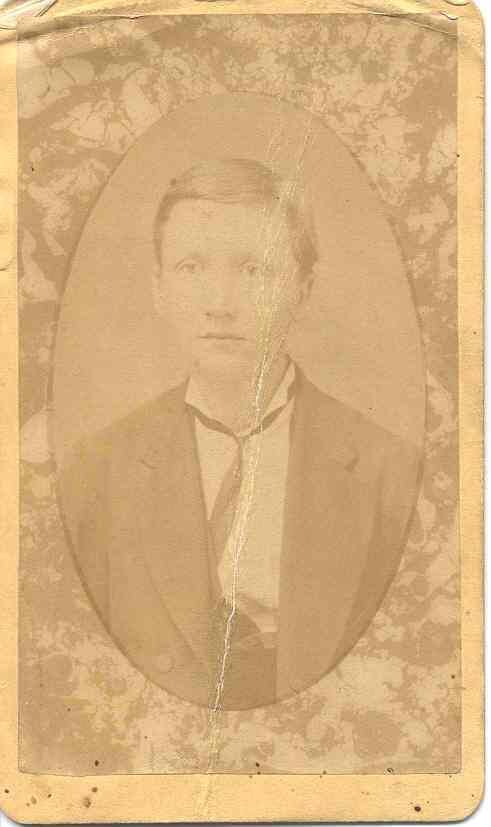 Oval photo of Jeff Davis as young man