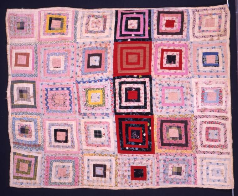 "Log Cabin" Quilt